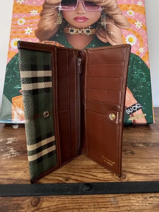 Burberrys Vntg Green Plaid Canvas Leather Trim Wallet - Picture 8 of 8